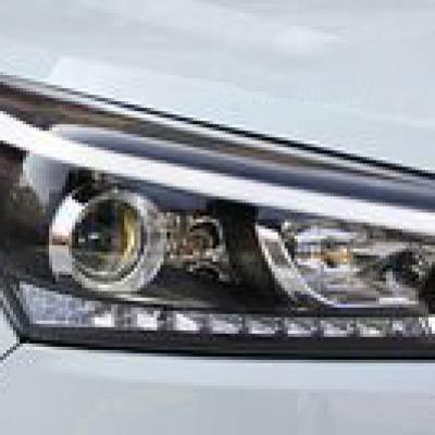 Độ đèn pha nguyên cụm xe Hyundai Creta-IX25 2015